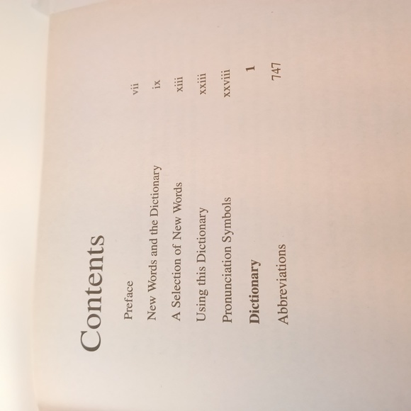 Webster's New Explorer Large Print Dictionary. Third Edition - Picture 7 of 9